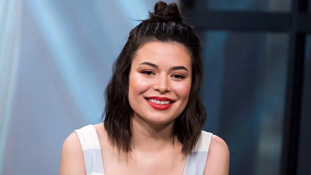 miranda cosgrove net worth